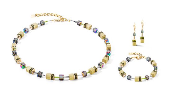 Silberschmuck — 16